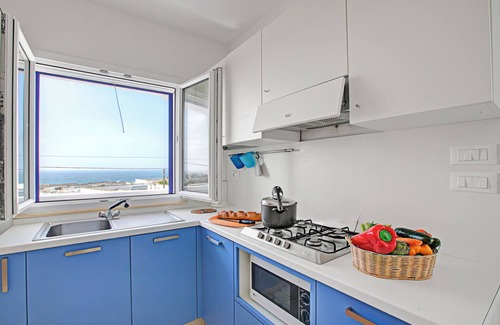 Torre Vado Apartment | Penthouse Azzurra Sea View Near Beach, Salve, Italy