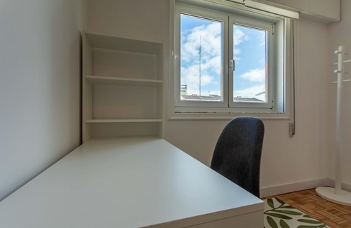La Coruna Apartment | PENTHOUSE BEACH ORZAN GARAGE IN BUILDING. INTERNET