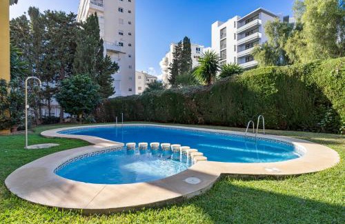Benalmadena Costa House | Penthouse - Beach - Seaview - Pool - 40 sqm private terrace - One bedroom - Sleeping alcove