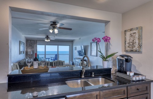 Madeira Beach Condo | Penthouse Beachfront Luxury Condo 30’ft balcony and Gulf Views @OceanSands1203