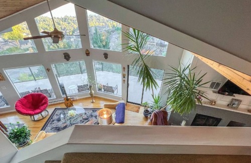 Colwood House | Penthouse - Breathtaking Views