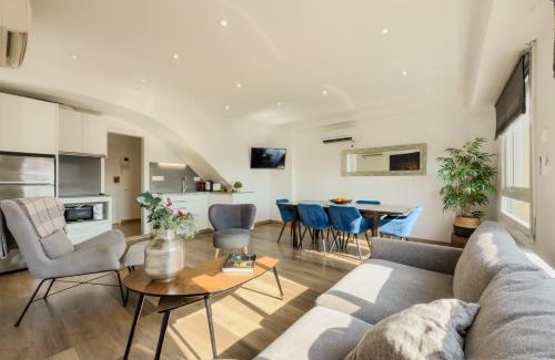 Gothic Quarter Apartment | Penthouse City Center With 2 Terraces And Views