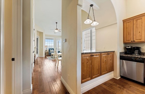 Indian Point Condo | Penthouse Condo by Silver Dollar City!