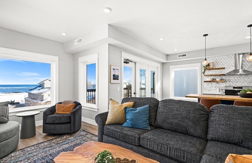 Park Point Condo | Penthouse Condo w/Beach Access | Dragestil 717-3