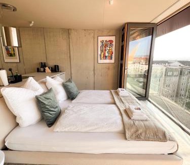 Friedrichstadt Apartment | Penthouse Deluxe I Dachterrasse I Parkplatz