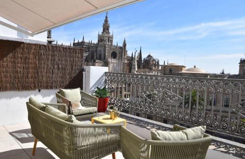 El Arenal Apartment | Penthouse in front Giralda