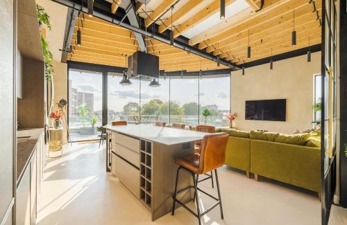 Fulham Broadway Apartment | Penthouse in Fulham West Kensington 3 Bedrooms