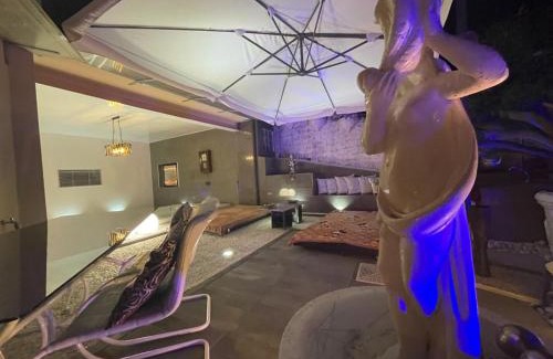 Arzeno Apartment | Penthouse Montecarlo style with lounge pool