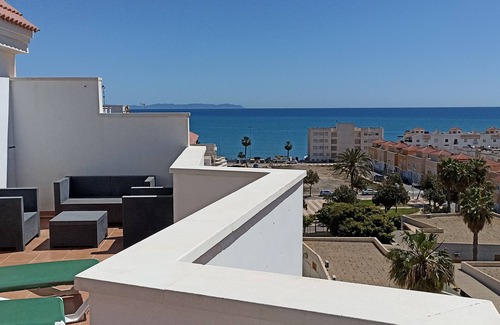 Roquetas de Mar House | Penthouse next to the Romanilla Beach, dream terrace