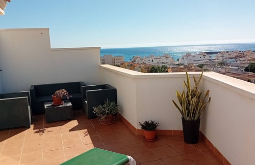 Roquetas de Mar House | Penthouse next to the Romanilla Beach, dream terrace