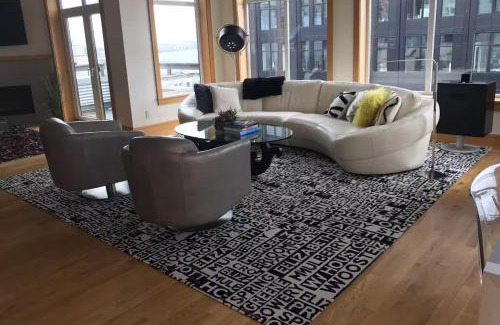 Belltown Apartment | Penthouse on the Bay