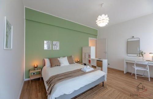 Albisola Superiore Apartment | Penthouse panoramic view - Sea 3min - AC - WiFi