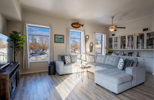 Spirit Lake Apartment | Penthouse: Rooftop Terrace