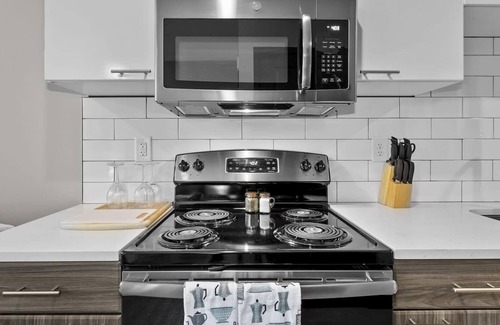 Downtown Kansas City Apartment | Penthouse Studio Apartment with a KC City View
