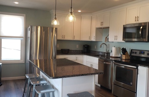 Sylvan Beach Apartment | Penthouse Suite in the heart Sylvan Beach Resort
