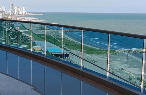 Crespo Apartment | Penthouse vista panoramica frontal al mar 450 mts2