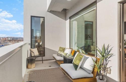 North Capitol Apartment | Penthouse with Patio Walk to Downtown 3 Bedrooms 5 Beds