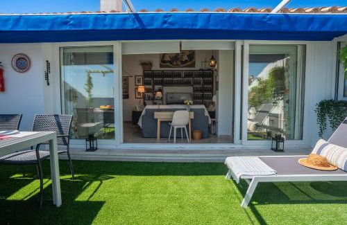 Torremolinos Apartment | Penthouse with Sea Views Los Alamos