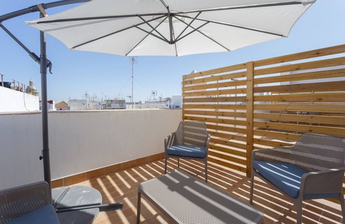 Old Town Apartment | Penthouse with terrace - BRUJULA by Cadiz4Rentals