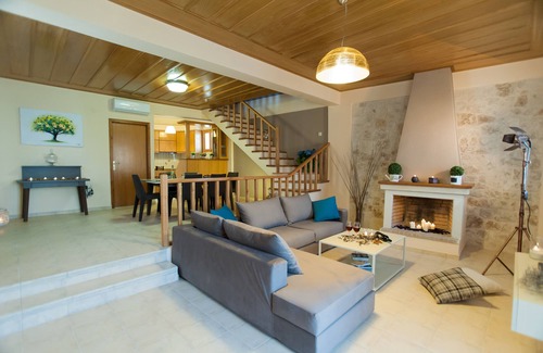 Panormos House | Peonia & Ortansia villas,Modern Family Villas near the sea in Panormos Crete
