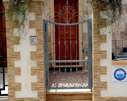 Parghelia Bed & Breakfast | Pepe'Accommodation