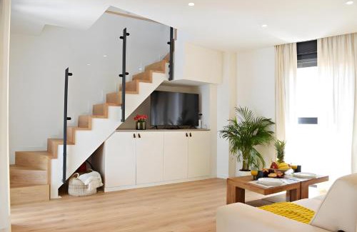 San Felipe Neri Apartment | Pepe Lux Ático centro de Málaga