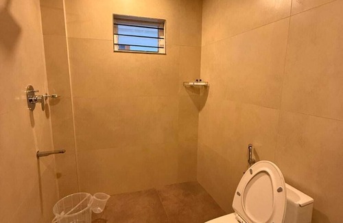 Edapalli Hotel | PEPPER COAST SUITES