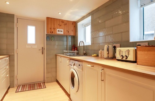 Bude Cottage | Pepperpot Cottage