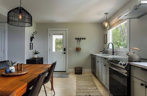 Boiceville House | Perch Eagle House: Direct access to Esopus Creek.