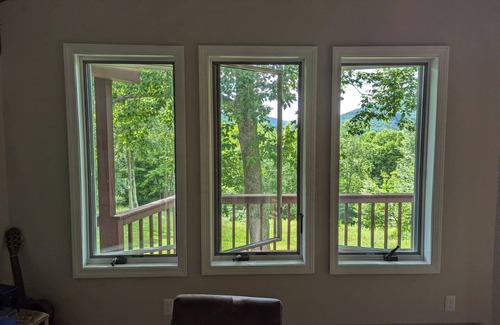 Sandgate House | Perched on a hill for amazing views, this is your next Vermont getaway.