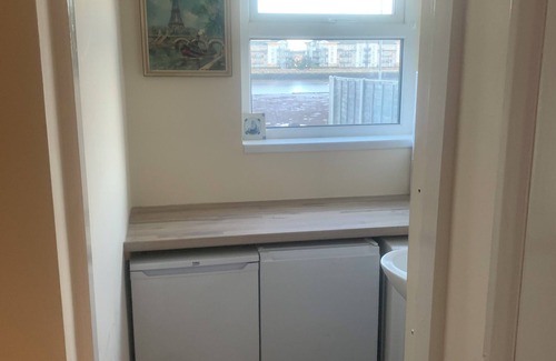 Portswood House | Perfect 2-bedroom house, Albert cottage with WiFi in charming Southampton
