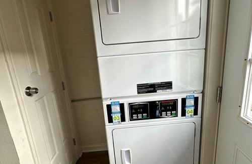 Highlands - Perkins Apartment | Perfect Apartment - Walk to LSU!