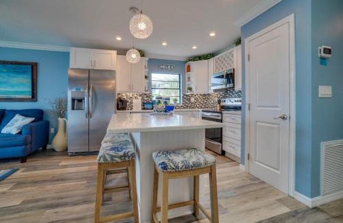 Bradenton Beach House | Perfect Beach Getaway with Bay Views & Boat Dock & Trailer Parking