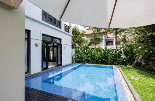 Ngu Hanh Son Villa | Perfect Beach Villa 5-star Resort