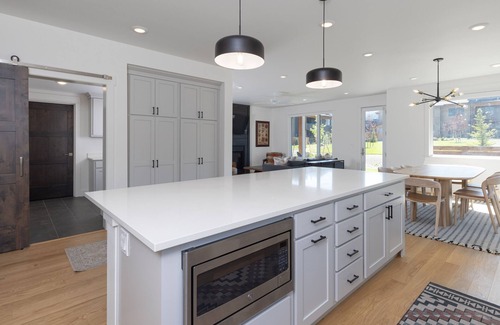 Big Sky House | Perfect Big Sky Retreat - In the Heart of the Meadow - Sleeps 16+