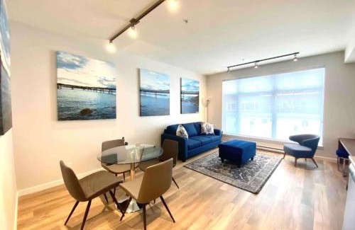 Sidney Apartment | Perfect Brand New Condo In The Heart of Sidney