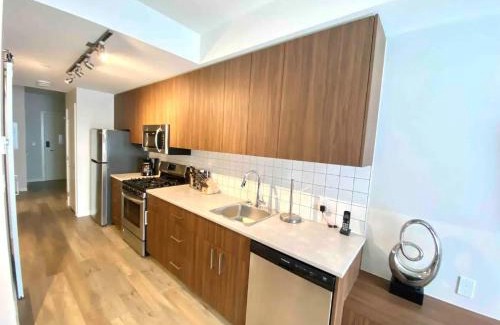 Sidney Apartment | Perfect Brand New Studio Downtown Sidney