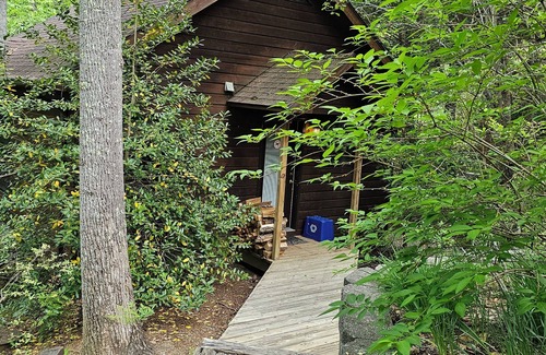 Skyland Cabin | Perfect cabin for 2 w/hot tub