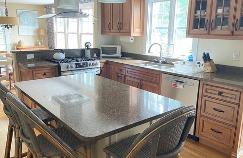 North Falmouth House | Perfect Cape - 1 Mile to Old Silver Beach, 3 bed, 2 bath, Game Room, Central AC
