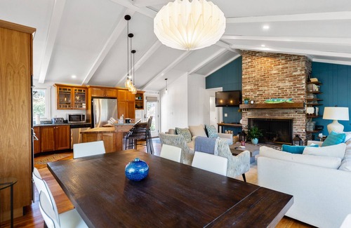 Chatham House | Perfect Chatham Retreat | Access To Lovers Lake
