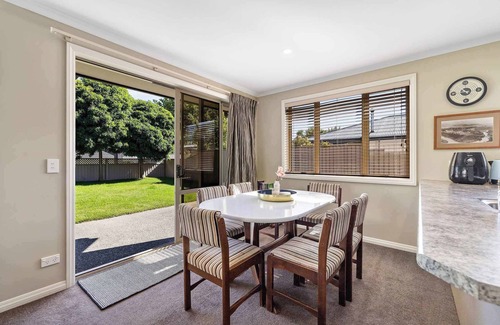 Lowburn House | Perfect Cromwell Family Getaway!