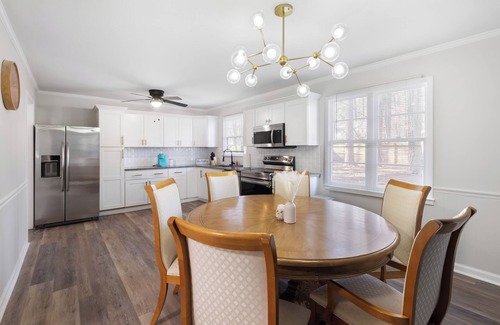 Garner House | Perfect cute home in Garner -starts at 3.5k/month