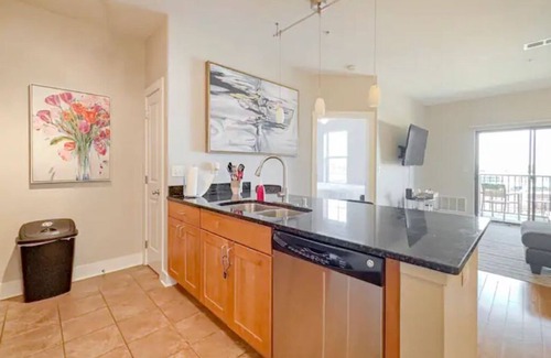 Downtown Apartment | Perfect Downtown Lansing Condo