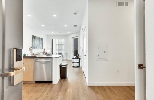 Mission Valley Apartment | Perfect Family Destination! w/Kids Lounge & Wifi