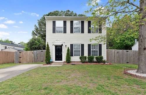 Northeast Raleigh House | Perfect Family Friendly Getaway with Pool