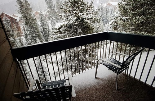 Big Sky Condo | Perfect Family Spot. Walk To Lifts And Restaurants!
