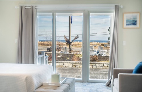 Hampton Hotel | Perfect First Floor Oceanfront Room!