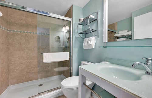Redevelopment Area House | Perfect Florida Getaway! Unit Near Shopping, Naples Zoo & Coastland Mall