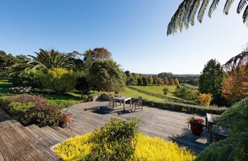 Kerikeri Cabin | Perfect for a big group and family ! PUKETOTARA LODGE KERIKERI!