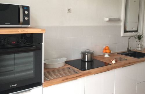 Saumur Apartment | Perfect for a romantic vacation for two in Saumur with views over the town